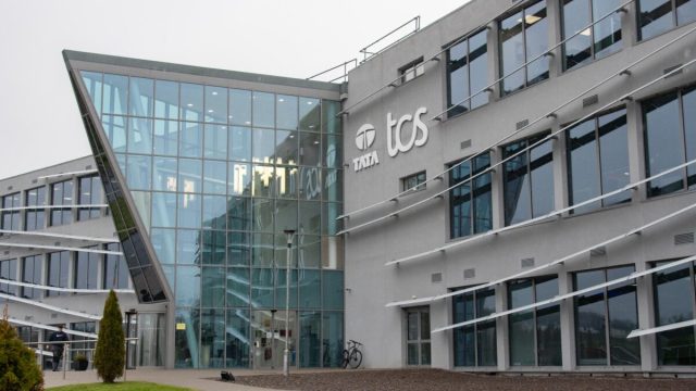 Exploring Global Opportunities in Local Tech Hubs