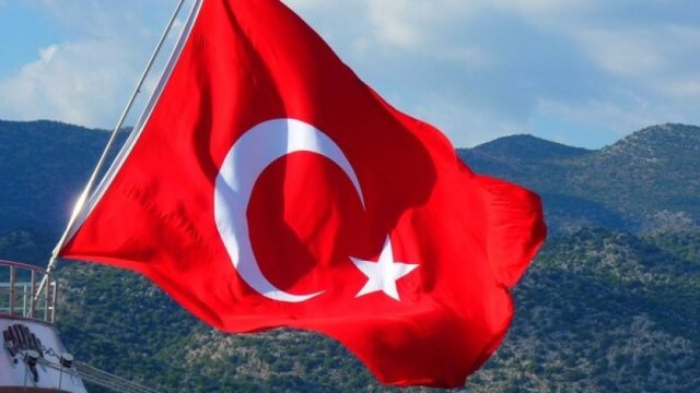 Turkey Offers Diplomatic Platform for Ukraine-Russia Peace Talks