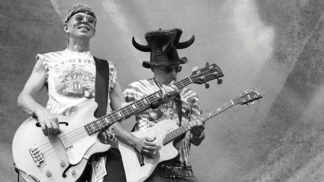 Exploring the Iconic Sound of Jack Casady: A Bass Legend's Journey
