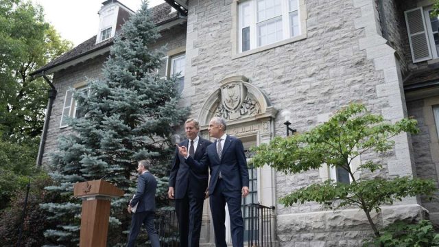 Significant Public Support for 24 Sussex Heritage Restoration Efforts
